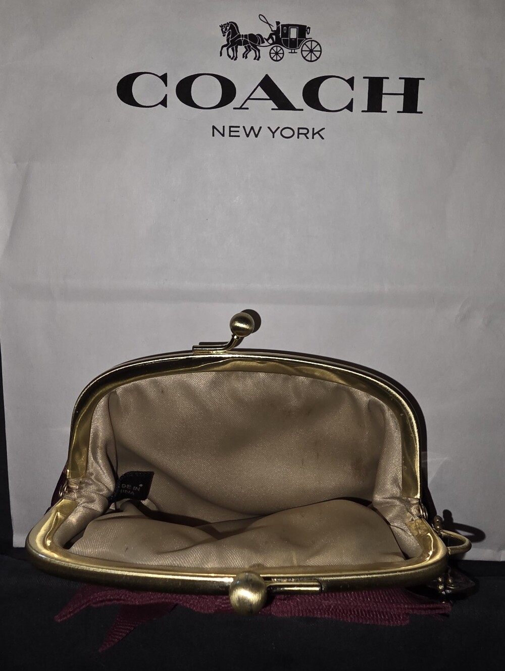 Y2K Coach Lurex Burgundy Signature & Bow Kisslock Coin Purse/pouch - Picture 4 of 5